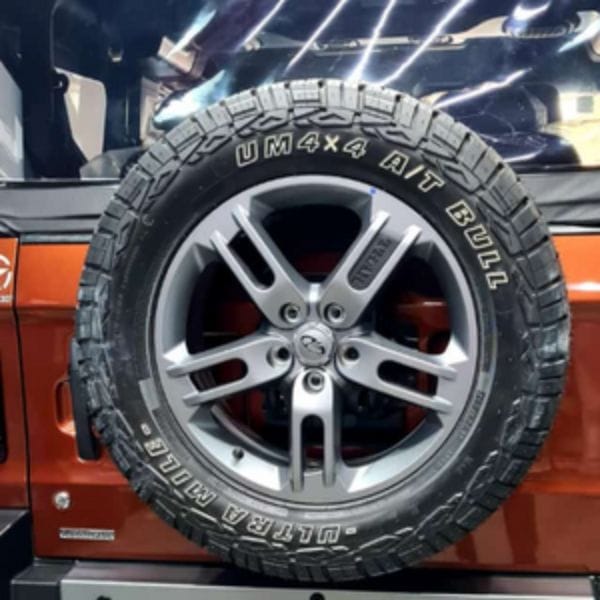 265/65/R17 - UM 4X4 AT BULL ( Tubeless 110 T Car Tyre )